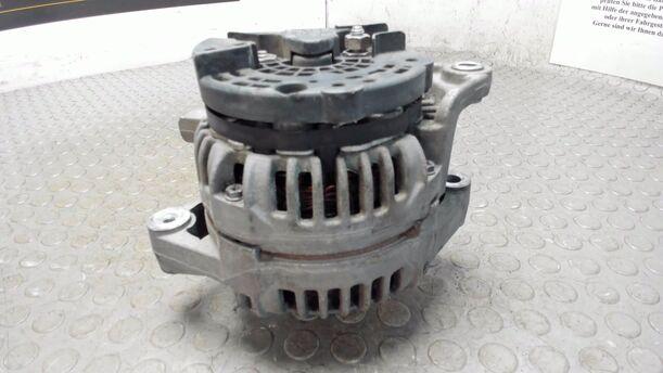 Foto: LICHTMASCHINE / GENERATOR ( 120A ) eines Opel Vectra 1.8 GL