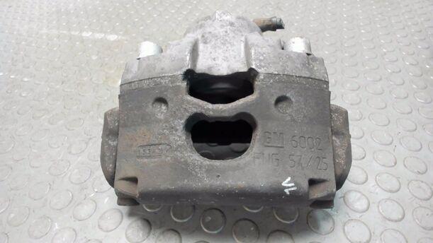 Foto: BREMSSATTEL VORNE LINKS eines Opel Vectra 1.8 GL