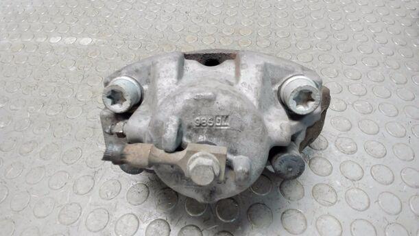 Foto: BREMSSATTEL VORNE LINKS eines Opel Vectra 1.8 GL