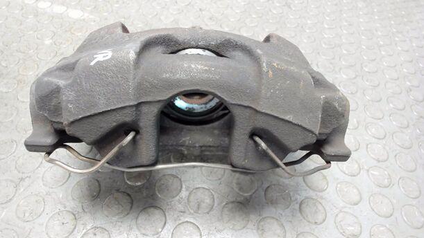 Foto: BREMSSATTEL VORNE RECHTS eines Opel Vectra 1.8 GL