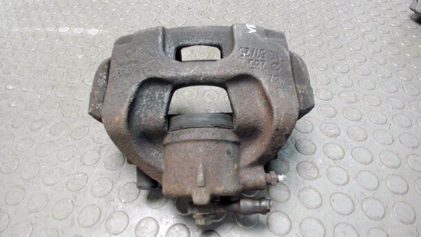 Foto: BREMSSATTEL VORNE RECHTS eines Opel Vectra 1.8 GL
