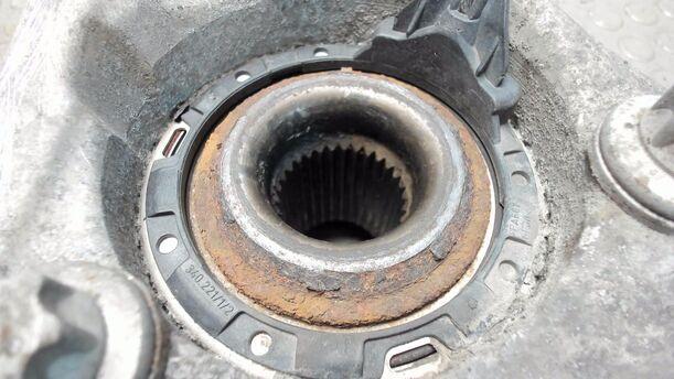 Foto: ACHSSCHENKEL VORNE LINKS eines Opel Vectra 1.8 GL