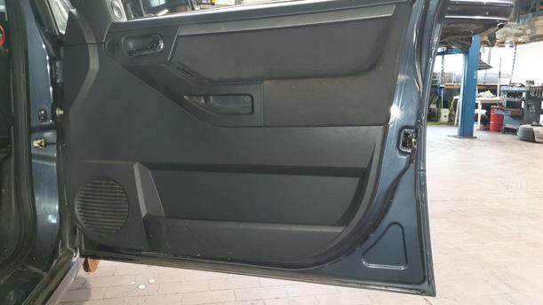 Foto: TÜR VORNE RECHTS eines Opel Meriva 1.3 CDTI DPF GL
