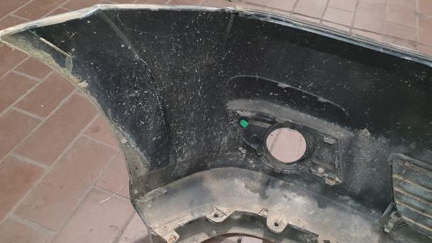 Foto: STOSSFÄNGER / STOßSTANGEN VORNE eines Opel Meriva 1.3 CDTI DPF GL