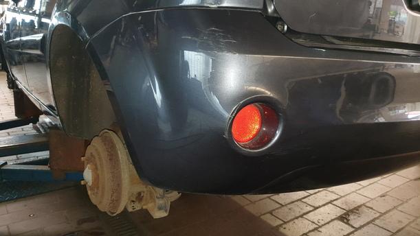 Foto: STOSSFÄNGER/ STOßSTANGE HINTEN eines Ford Fiesta 1.4 TDCI GL