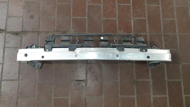 Foto: VERSTÄRKUNG VORN eines Opel Meriva 1.3 CDTI DPF GL
