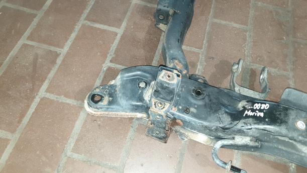 Foto: VORDERACHSE/ ACHSE VORN eines Opel Meriva 1.3 CDTI DPF GL