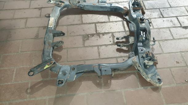 Foto: VORDERACHSE/ ACHSE VORN eines Opel Meriva 1.3 CDTI DPF GL