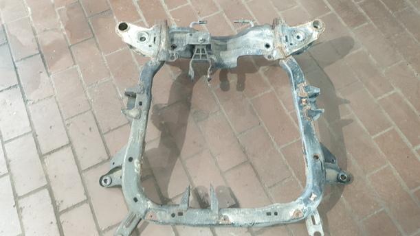 Foto: VORDERACHSE/ ACHSE VORN eines Opel Meriva 1.3 CDTI DPF GL
