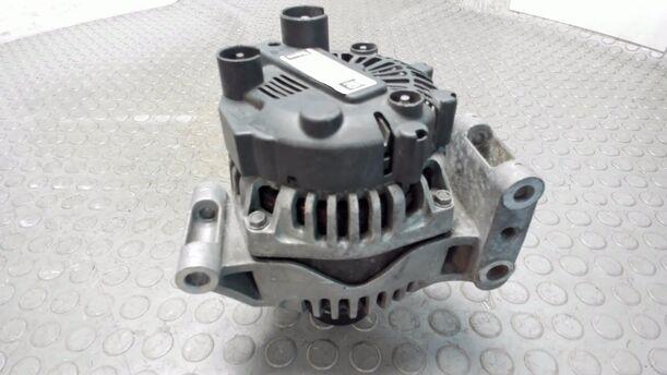 Foto: LICHTMASCHINE / GENERATOR ( 90A ) eines Opel Meriva 1.3 CDTI DPF GL