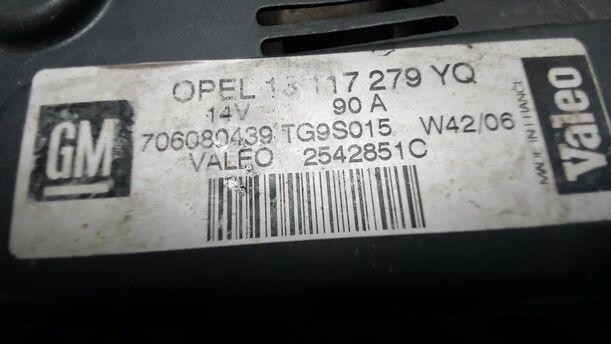 Foto: LICHTMASCHINE / GENERATOR ( 90A ) eines Opel Meriva 1.3 CDTI DPF GL