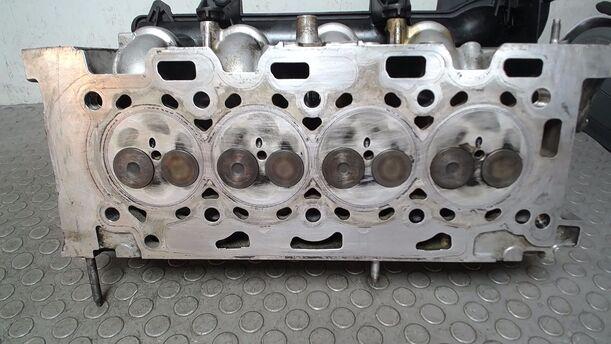 Foto: ZYLINDERKOPF 7S6Q6C032AA eines Ford Fiesta 1.4 TDCI GL