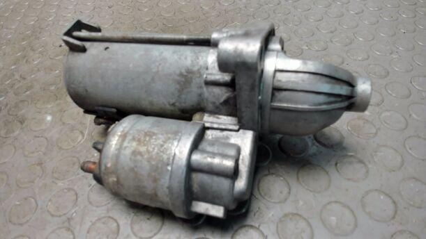 Foto: ANLASSER / STARTER eines Opel Meriva 1.3 CDTI DPF GL