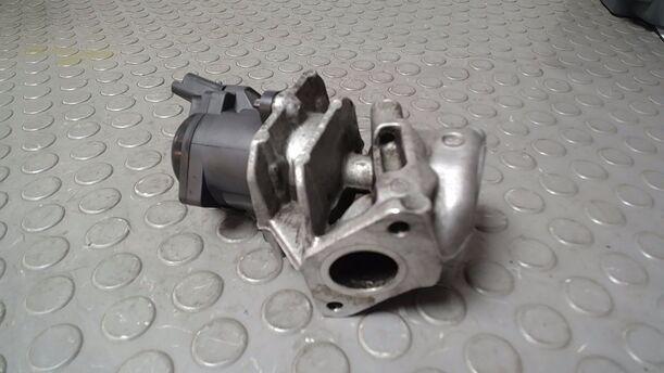 Foto: ABGASRÜCKFÜHRUNGSVENTIL/ AGR VENTIL eines Ford Fiesta 1.4 TDCI GL