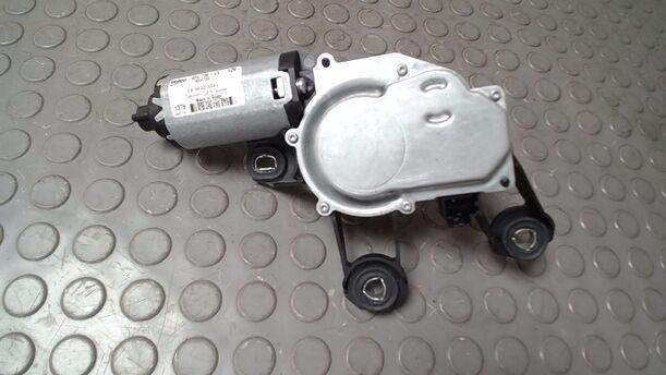 Foto: SCHEIBENWISCHERMOTOR HINTEN eines Ford Fiesta 1.4 TDCI GL