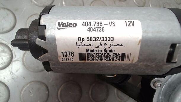 Foto: SCHEIBENWISCHERMOTOR HINTEN eines Ford Fiesta 1.4 TDCI GL