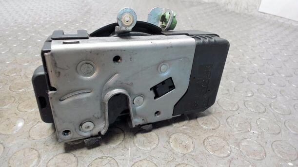 Foto: TÜRSCHLOSS VORNE LINKS eines Opel Meriva 1.3 CDTI DPF