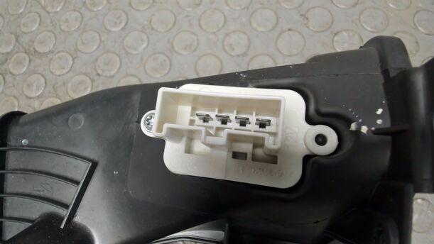 Foto: HEIZUNGSGEBLÄSE eines Opel Meriva 1.3 CDTI DPF