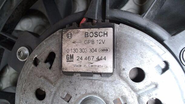 Foto: ELEKTROLÜFTER eines Opel Astra 1.7 CDTI Caravan DPF