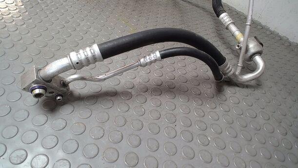 Foto: SCHLAUCH VERDAMPFER/ TROCKNER eines Opel Astra 1.7 CDTI Caravan DPF