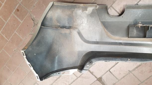 Foto: STOSSFÄNGER / STOßSTANGE HINTEN eines Dacia Sandero 1.2 16V LPG