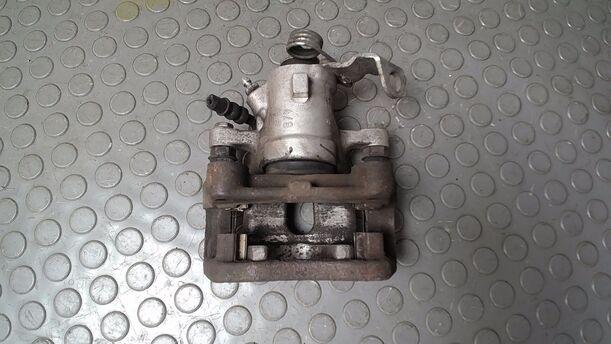 Foto: BREMSSATTEL HINTEN RECHTS ( ZUBEHÖR ) eines Opel Astra 1.7 CDTI Caravan DPF