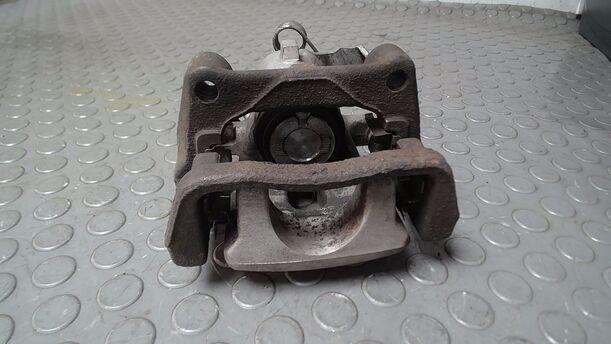 Foto: BREMSSATTEL HINTEN RECHTS ( ZUBEHÖR ) eines Opel Astra 1.7 CDTI Caravan DPF
