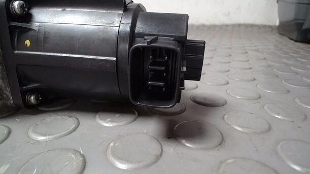 Foto: ABGASRÜCKFÜHRUNGSVENTIL/ AGR VENTIL eines Opel Astra 1.7 CDTI Caravan DPF