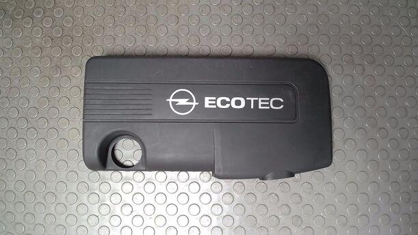 Foto: MOTORABDECKUNG/ VERSCHALUNG OBEN eines Opel Astra 1.7 CDTI Caravan DPF