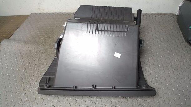 Foto: HANDSCHUHFACH eines Opel Astra 1.7 CDTI Caravan DPF