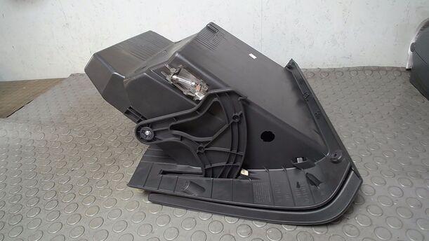 Foto: HANDSCHUHFACH eines Opel Astra 1.7 CDTI Caravan DPF