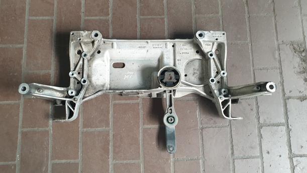 Foto: VORDERACHSE/ ACHSE VORN eines VW Golf 1.6 FSI
