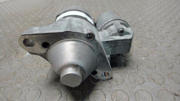 Foto: ANLASSER / STARTER eines Dacia Sandero 1.2 16V LPG