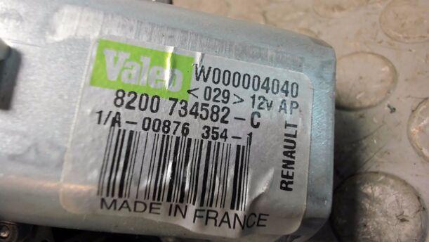 Foto: SCHEIBENWISCHERMOTOR HINTEN eines Dacia Sandero 1.2 16V LPG