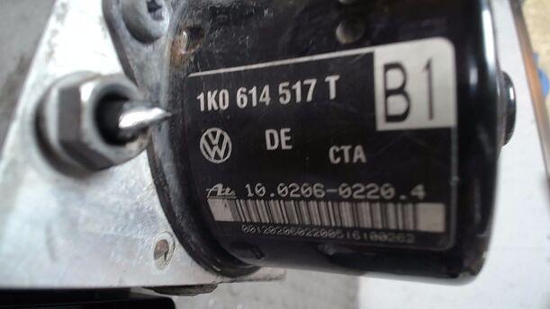 Foto: HAUPTBREMSAGGREGAT ABS eines VW Golf 1.6 FSI