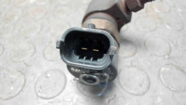 Foto: DIESELEINSPRITZDÜSE / VENTIL eines Fiat Bravo 1.9 Multijet 8V DPF