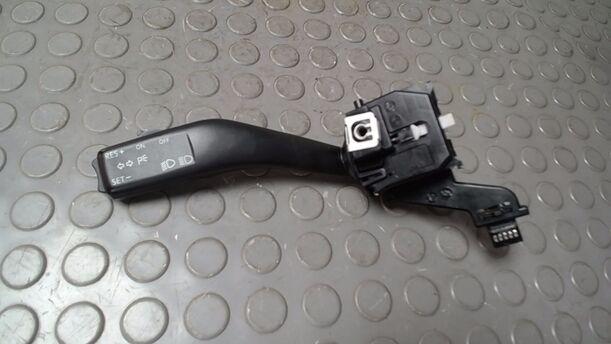 Foto: BLINKSCHALTER/ KOMBISCHALTER eines VW Golf 1.6 FSI