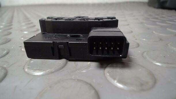 Foto: LENKWINKELSENSOR eines VW Golf 1.6 FSI