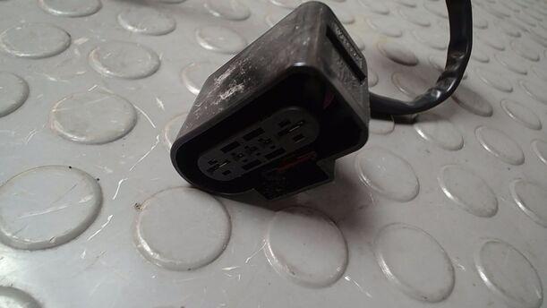 Foto: STEUERGERÄT KRAFTSTOFFPUMPE/ KRAFTSTOFFMODUL eines VW Golf 1.6 FSI