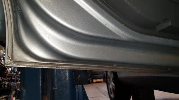 Foto: TÜR HINTEN LINKS eines Seat Altea 1.6