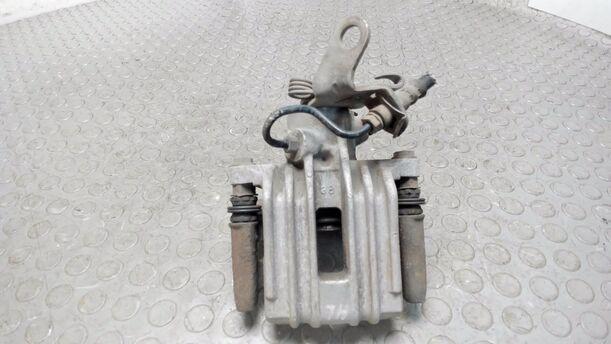 Foto: BREMSSATTEL VORNE LINKS eines Seat Altea 1.6