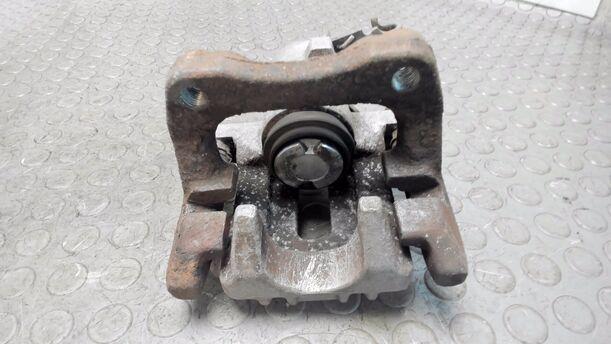Foto: BREMSSATTEL VORNE LINKS eines Seat Altea 1.6
