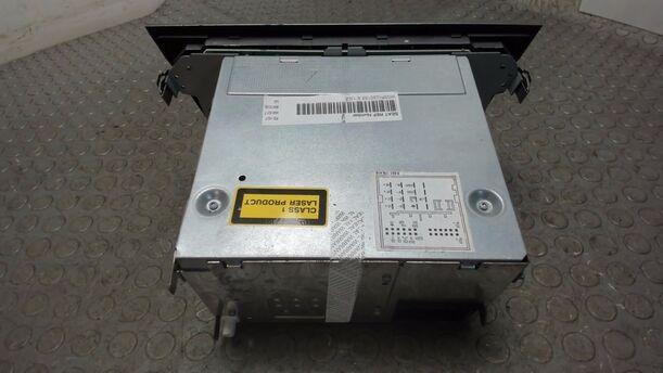Foto: RADIO eines Seat Altea 1.6