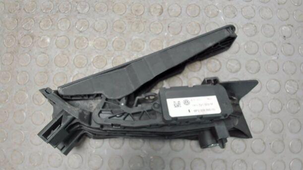 Foto: GASPEDAL ( SCHALTGETRIEBE ) eines Seat Altea 1.6