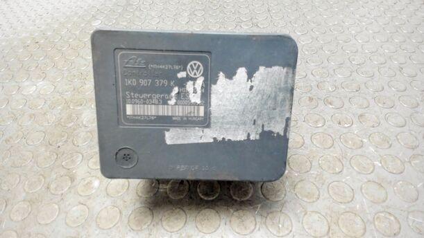 Foto: HAUPTBREMSAGGREGAT ABS eines Seat Altea 1.6
