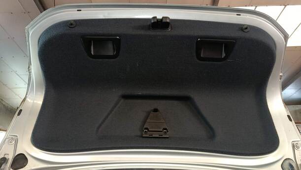 Foto: HECKDECKEL / HECKKLAPPE eines Audi A6 2.7 TDI tiptronic quattro GL