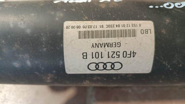 Foto: KARDANWELLE eines Audi A6 2.7 TDI tiptronic quattro GL