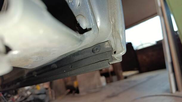Foto: SCHIEBETÜR LINKS eines Renault Kangoo 1.2 16V GL