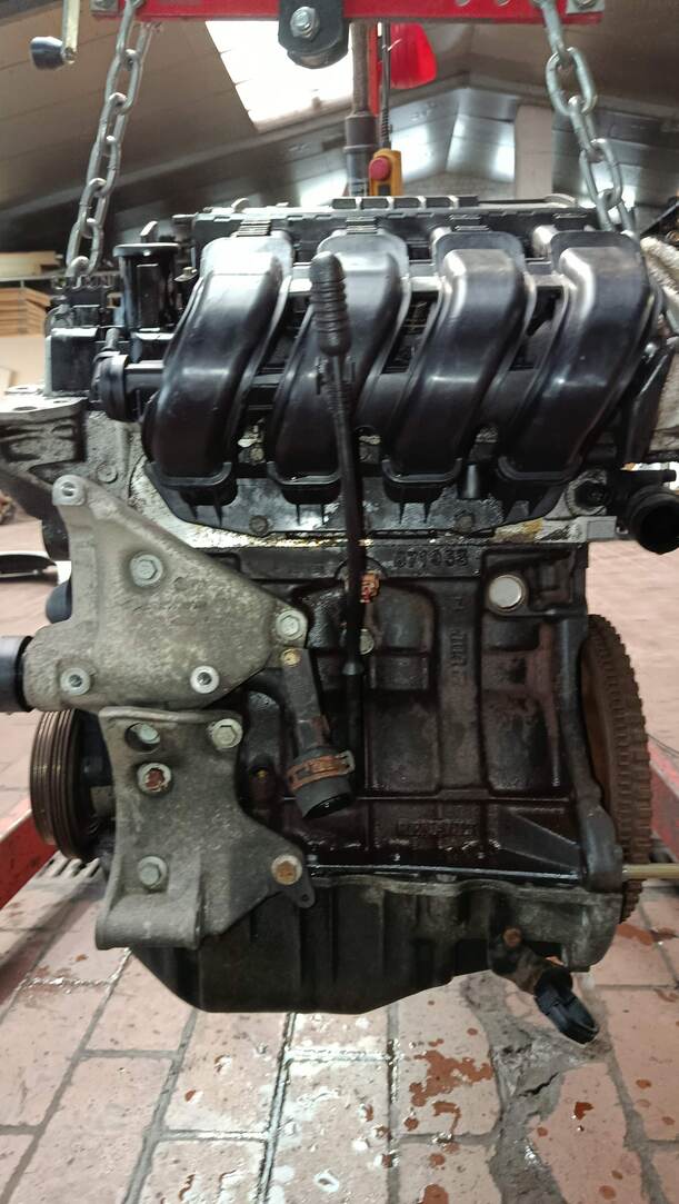 Foto: MOTOR D4F712 eines Renault Kangoo 1.2 16V GL