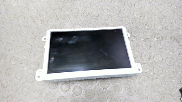Foto: DISPLAY / ANZEIGEEINHEIT MMI ( HIGH ) eines Audi A6 2.7 TDI tiptronic quattro GL